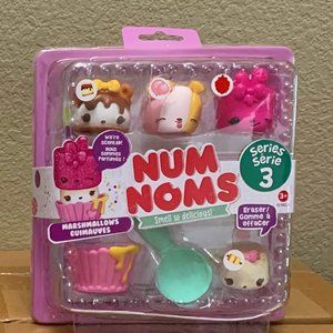 Num Noms Marshmallows